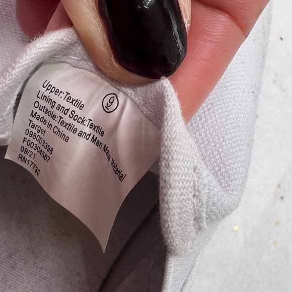 White with blue trim Goodfellow loafers, boat shoes, moccasins. size 9 - Picture 3 of 5